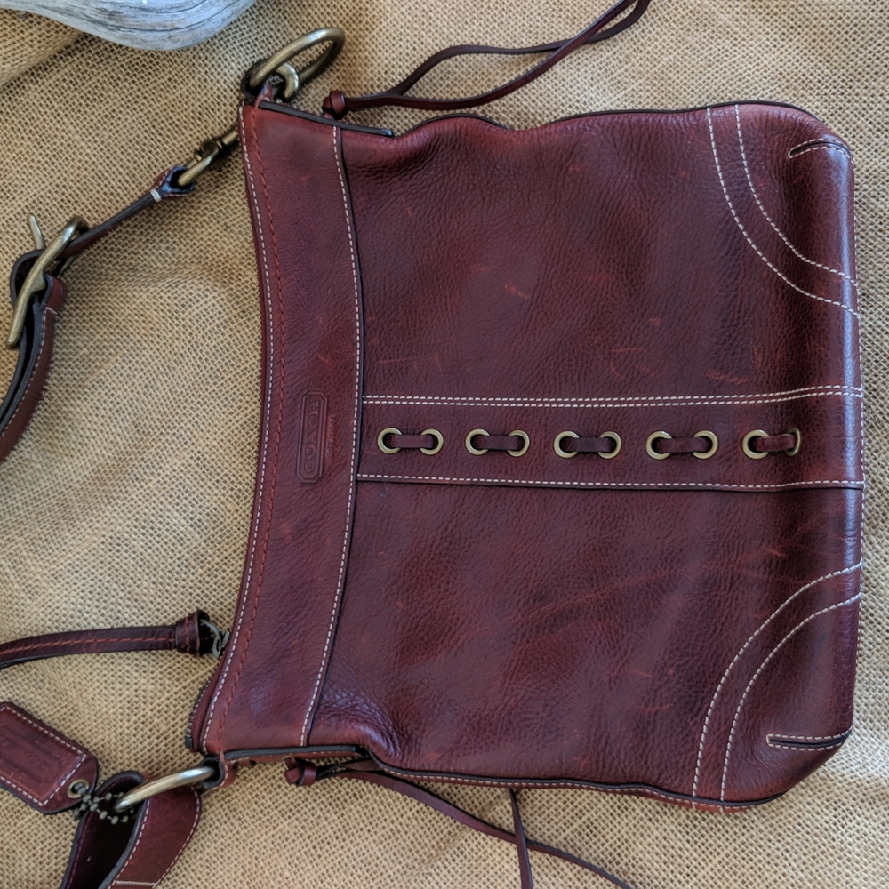 Coach leather purse satchel in cognac